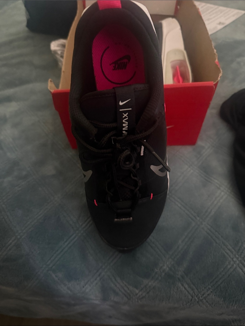 Nike Women’s Air Max Intro black and Pink Low-Top Athletic Shoe